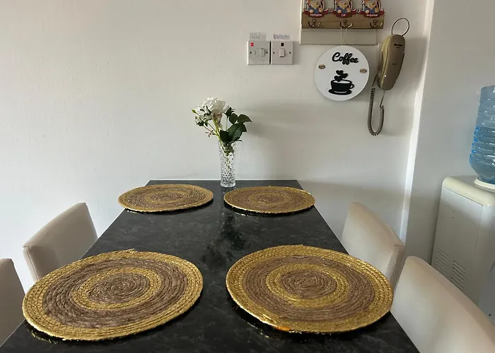 Newly Modern 2 Bedroom In Famagusta & Netflix Διαμέρισμα Αμμόχωστος