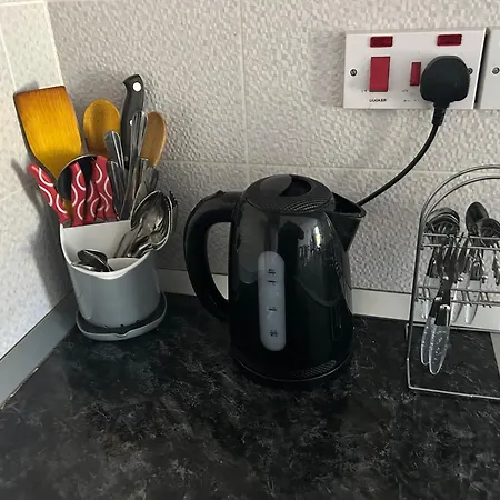 Newly Modern 2 Bedroom In Famagusta & Netflix شقة